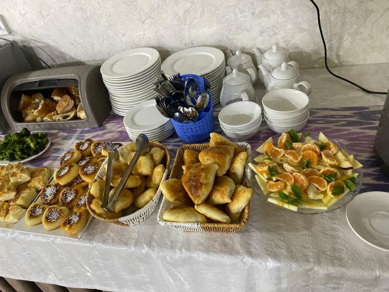 טשקנט Barhat Hotel מראה חיצוני תמונה